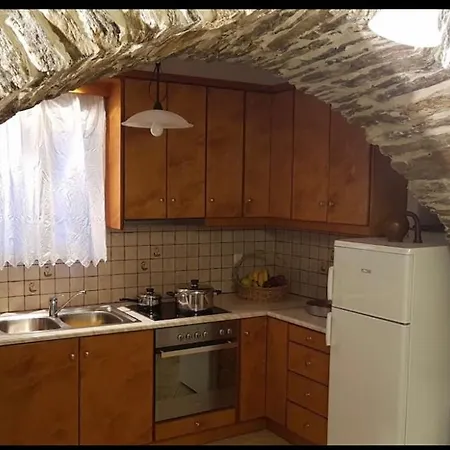 Lejlighed Traditional House In